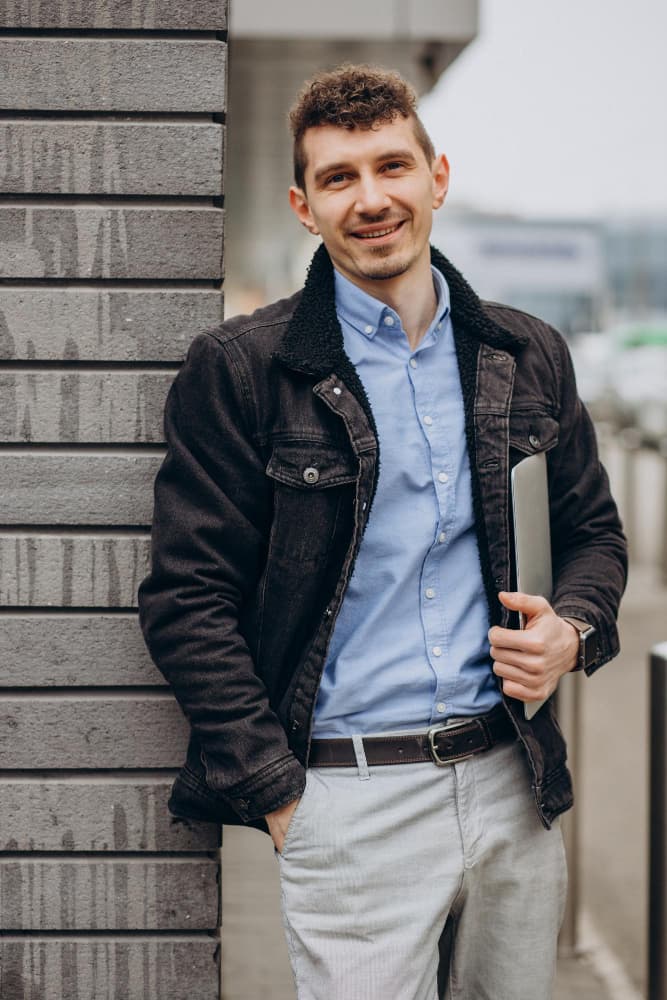 Артем Вещев